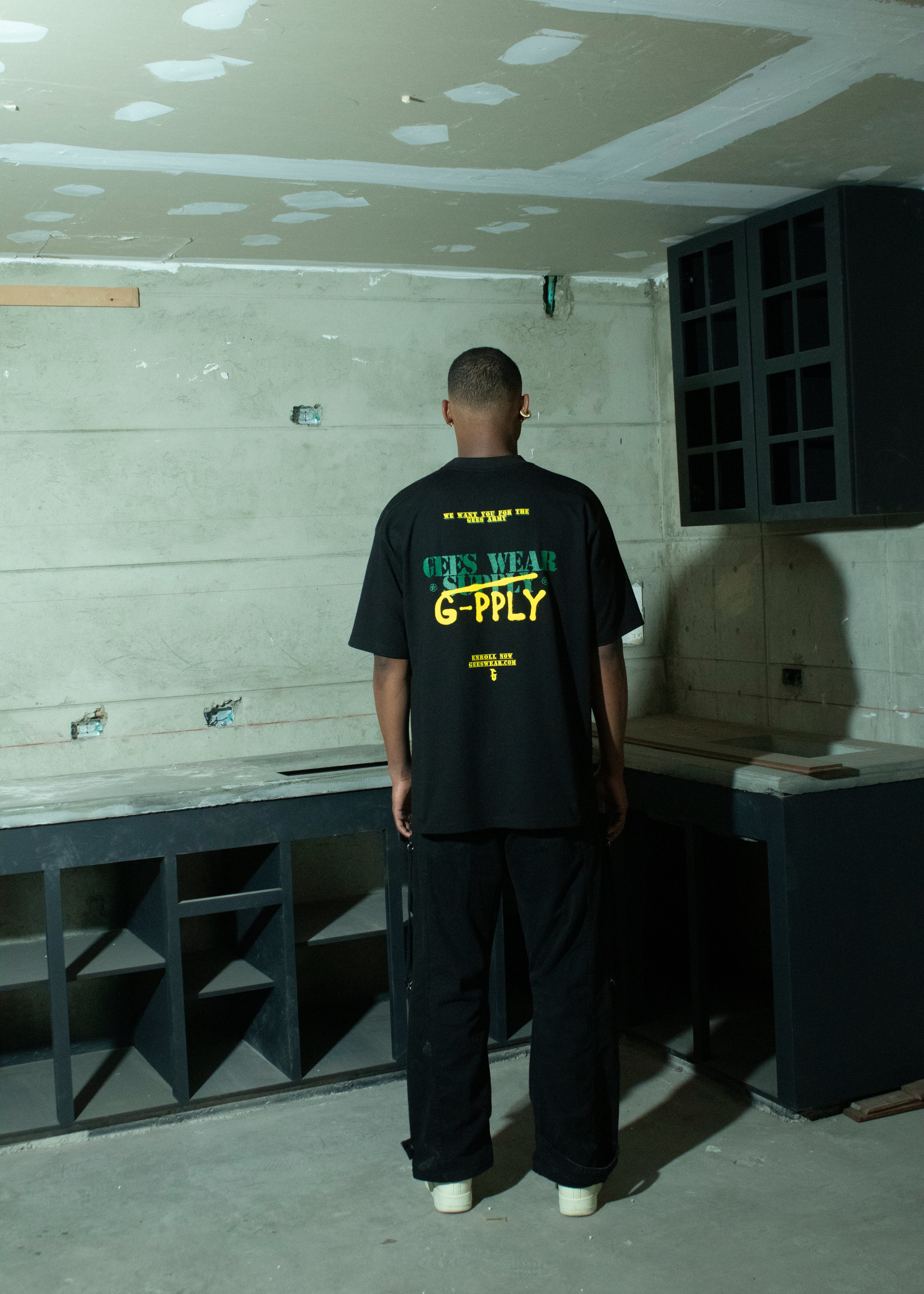 GEES SUPPLY GRAFFITI TEE
